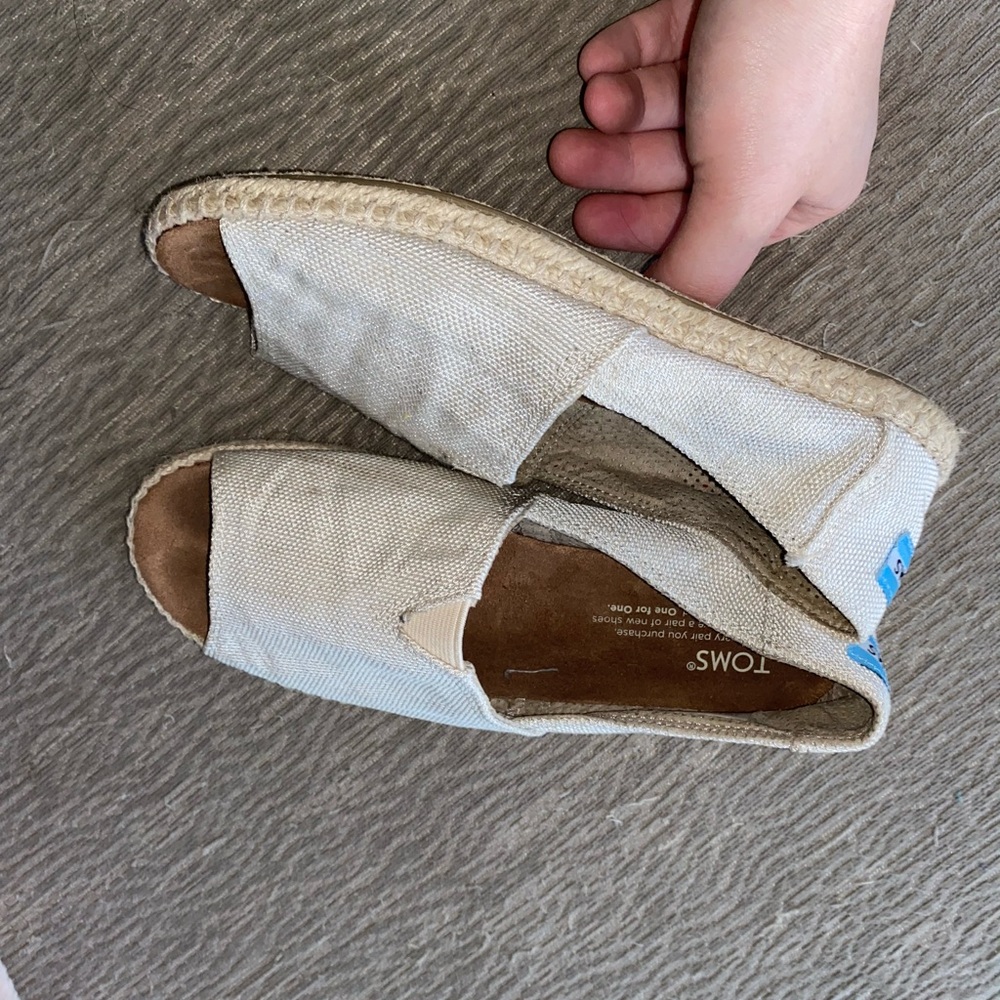 open toe toms sandal